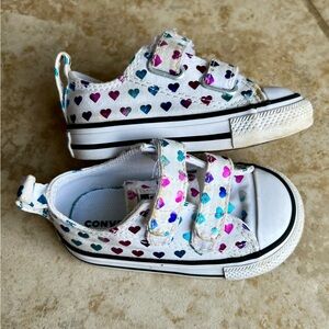 Chuck Taylor All Star Easy-On Foil Hearts Size 4C